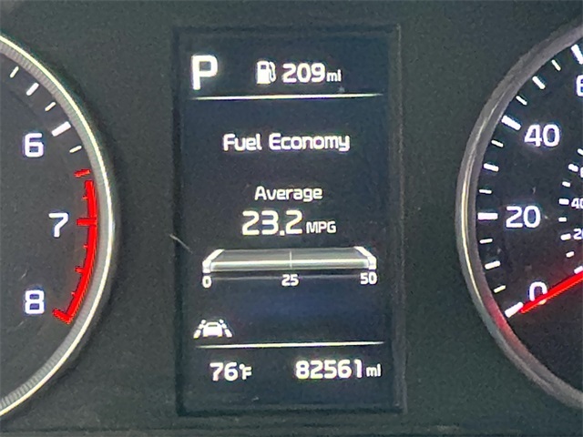 2022 Kia K5 GT-Line photo 17