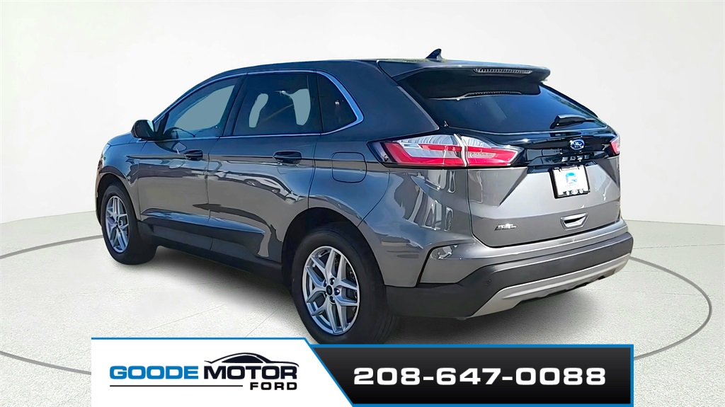 2024 Ford Edge SEL photo 30