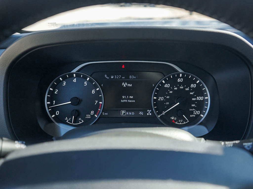 2025 Nissan Frontier SV photo 18