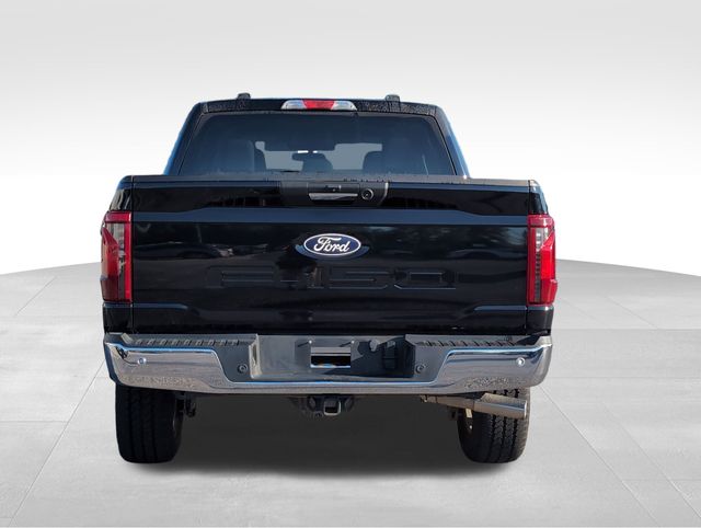 2024 Ford F-150 XLT photo 4