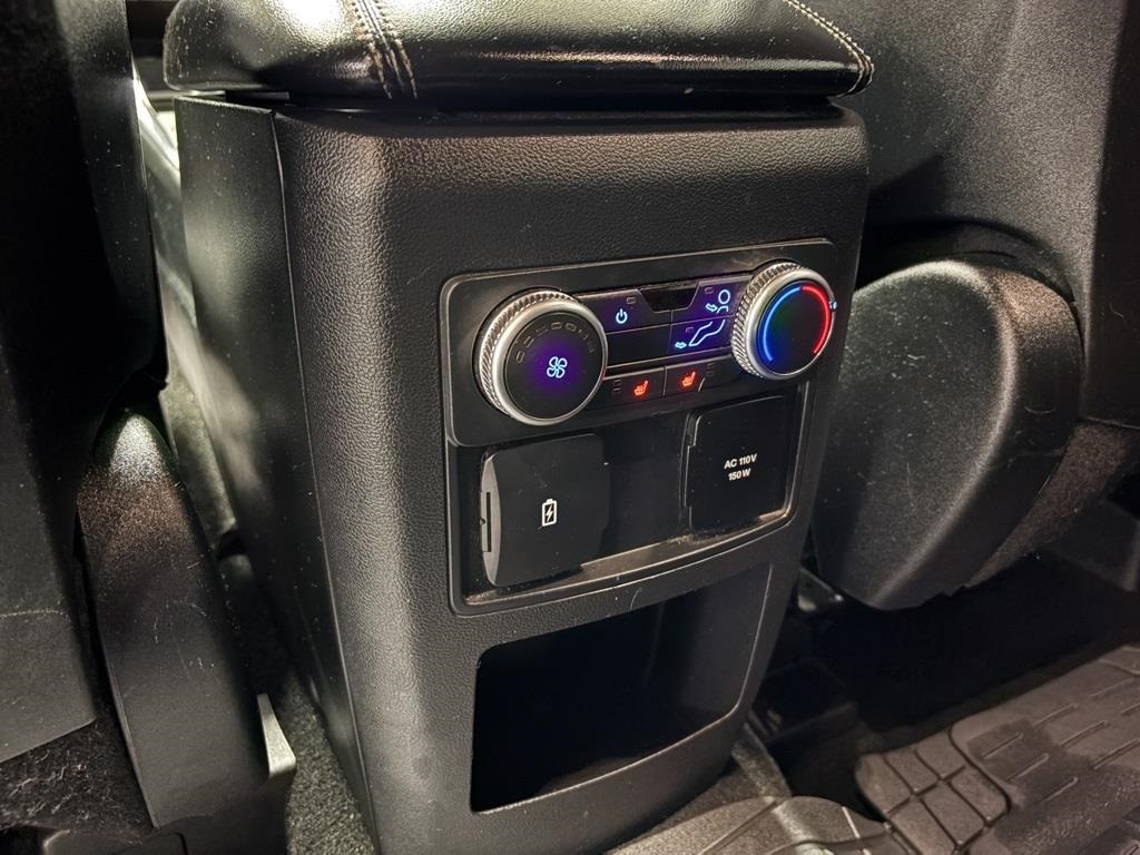 2020 Ford Explorer Limited photo 33