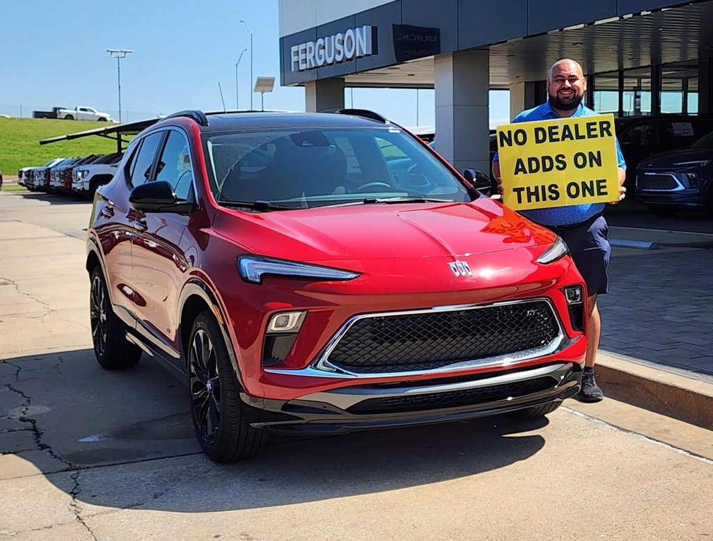 2026 Buick Encore GX Sport Touring's photo