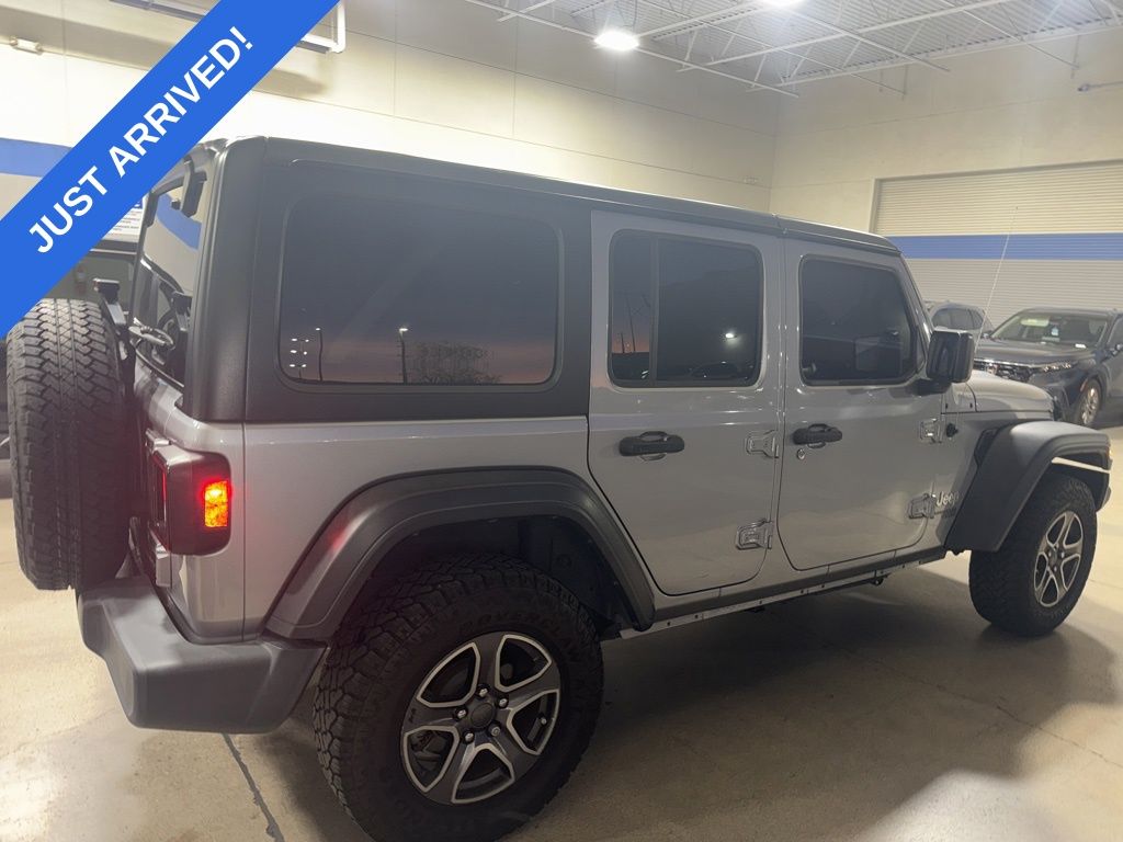 2018 Jeep Wrangler Unlimited Sport S photo 4