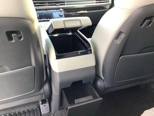 2026 Hyundai Santa Fe SEL photo 21