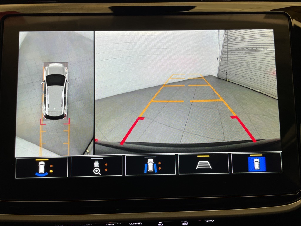 2023 Chevrolet Bolt EUV Premier photo 14