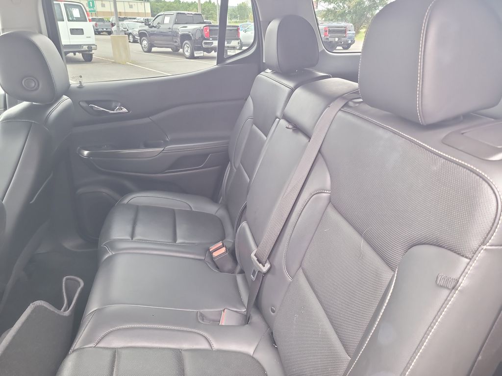 2023 Gmc Acadia SLT photo 22