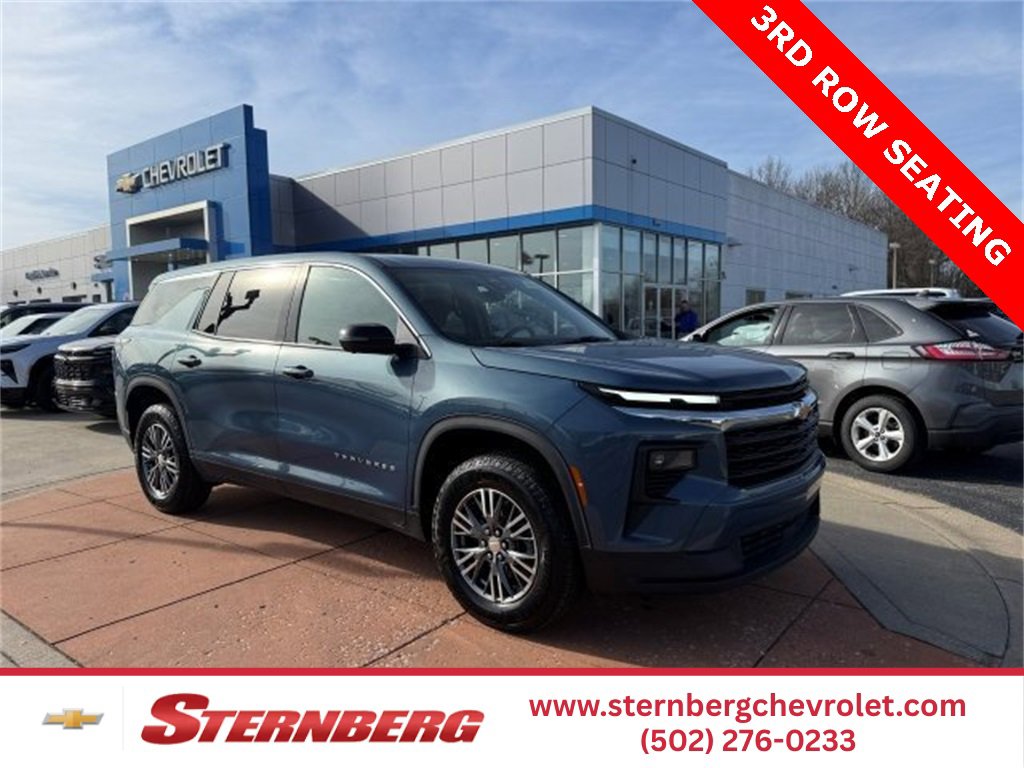 2024 Chevrolet Traverse LS's photo