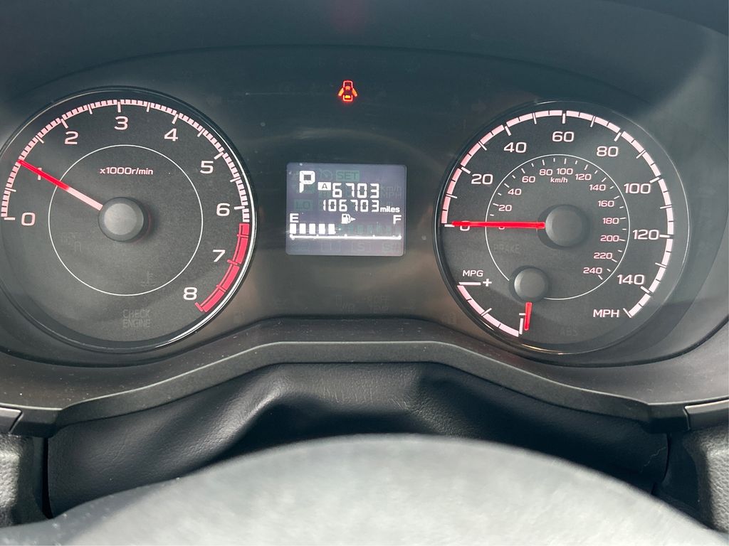2019 Subaru Crosstrek 2.0i Premium photo 17