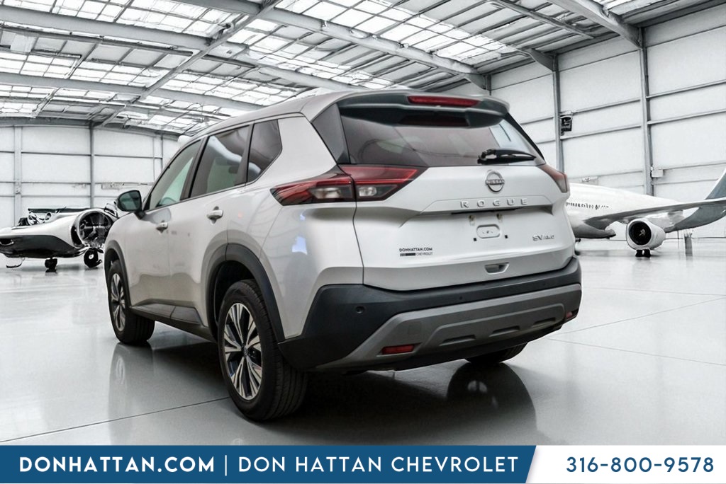2022 Nissan Rogue SV photo 26
