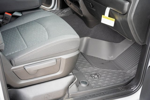 2025 Ram 2500 Tradesman photo 29