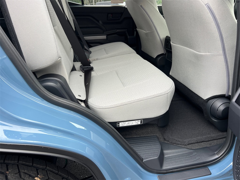 2025 Toyota 4Runner SR5 photo 15