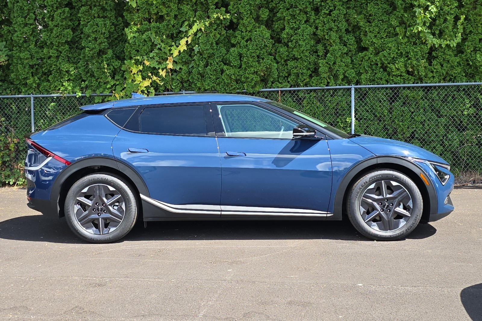 2025 Kia EV6 Light Wind photo 2