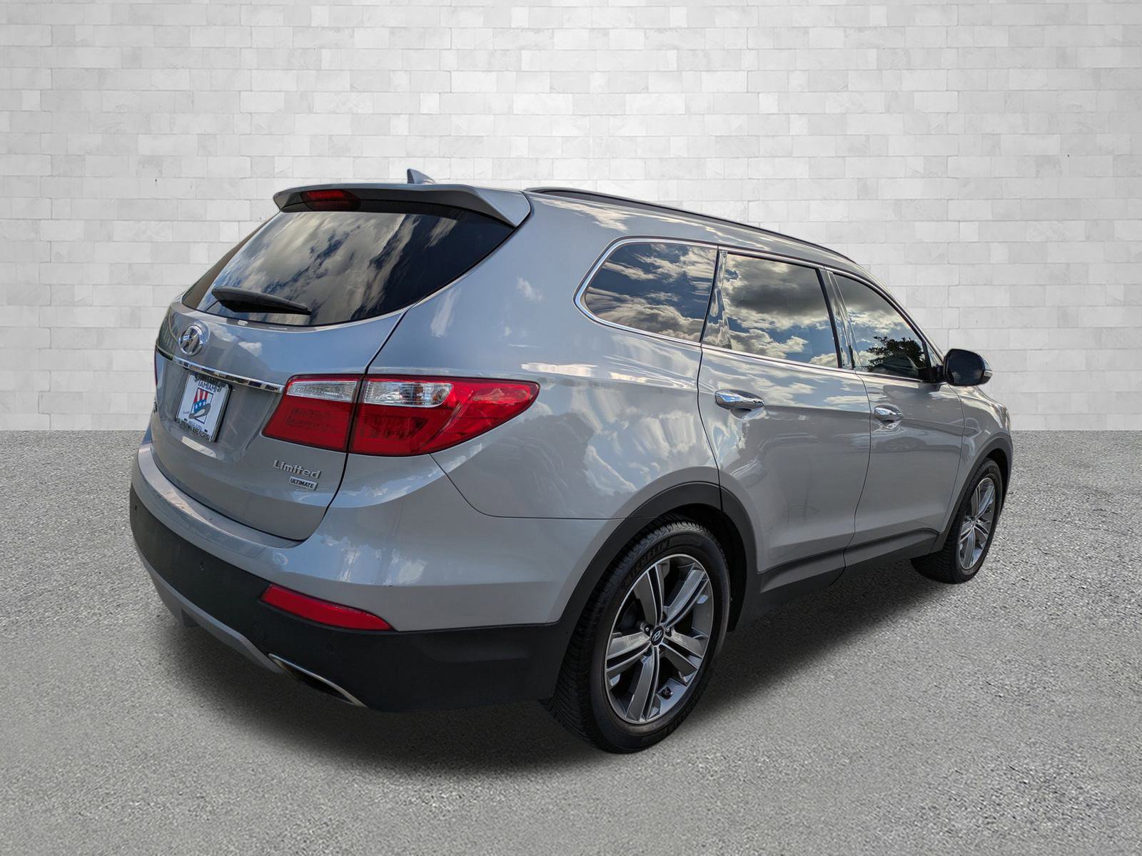 2015 Hyundai Santa Fe Limited photo 2