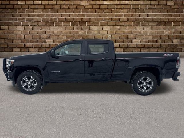 2015 Chevrolet Colorado Z71 photo 2