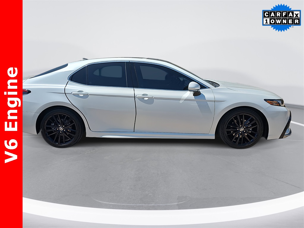 2023 Toyota Camry XSE V6 photo 2