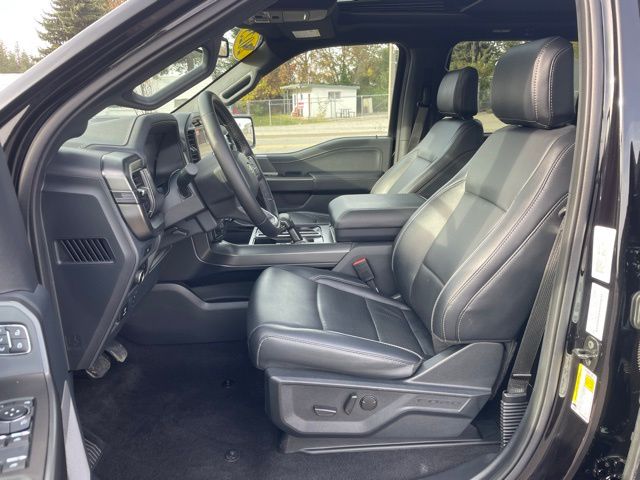 2025 Ford F-150 Lariat photo 3