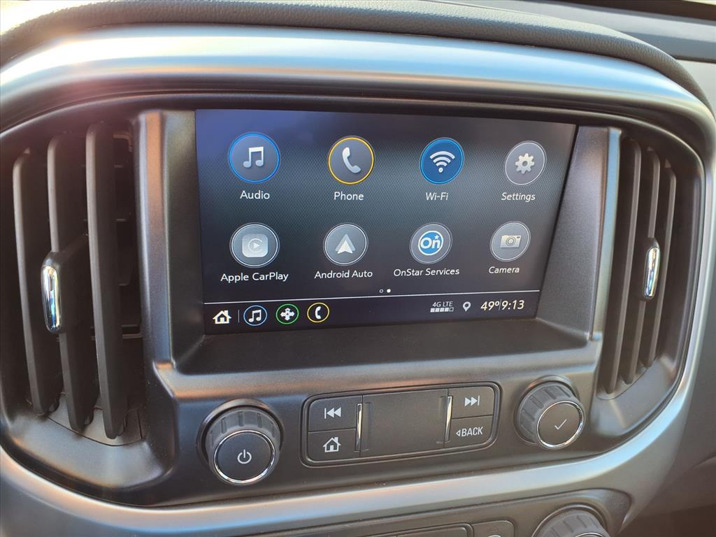 2022 Chevrolet Colorado LT photo 3