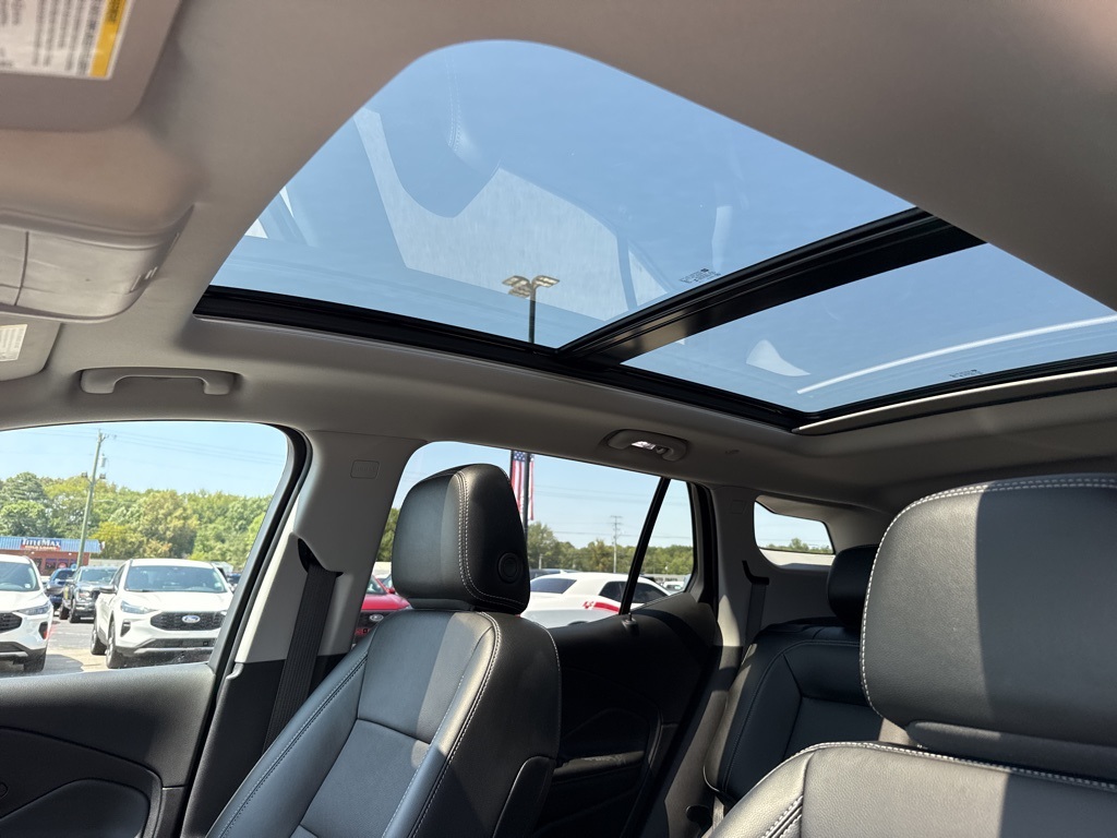 2024 Gmc Terrain SLT photo 14
