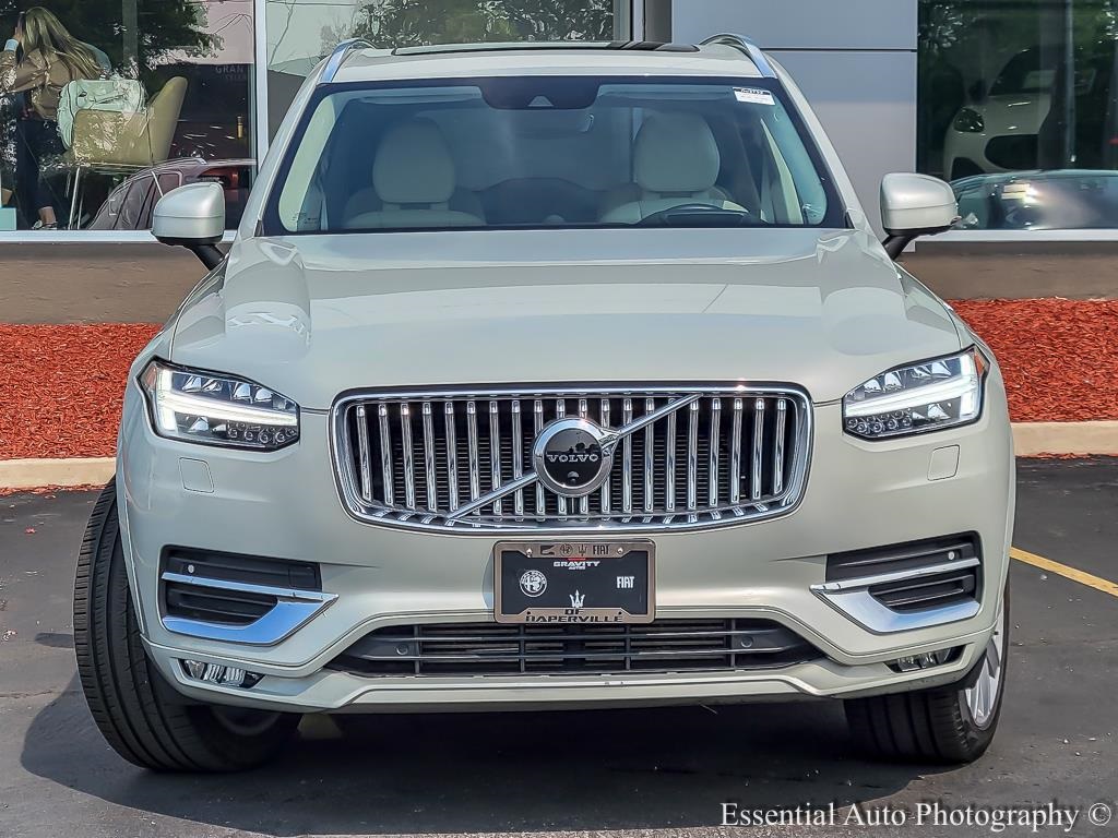 2022 Volvo XC90 T6 Inscription photo 3
