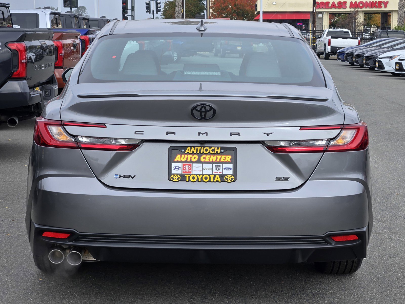 2026 Toyota Camry SE photo 3