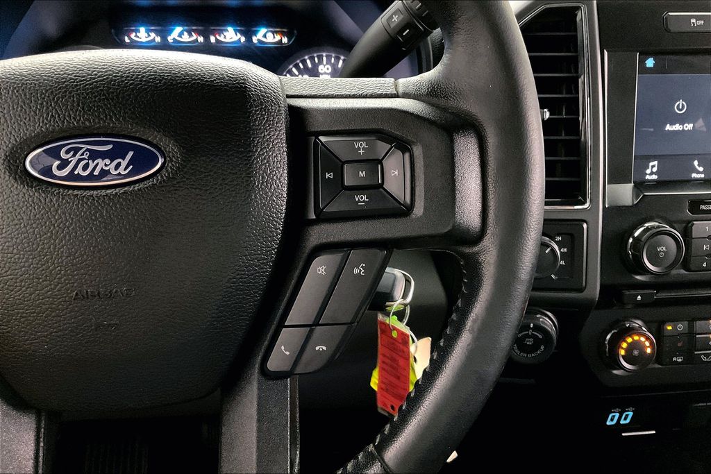 2017 Ford F-150 XLT photo 19
