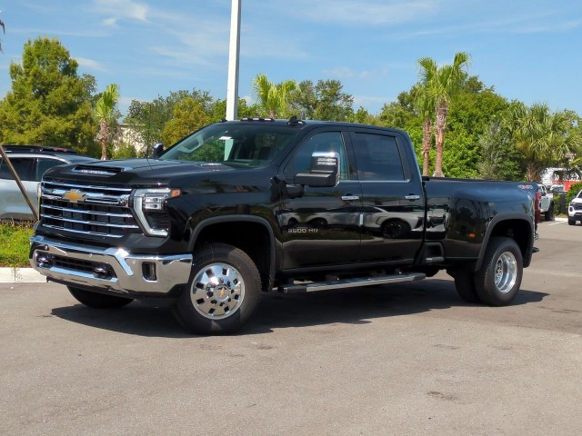 New 2025 Chevrolet Silverado 3500 HD LTZ DRW Crew Cab in