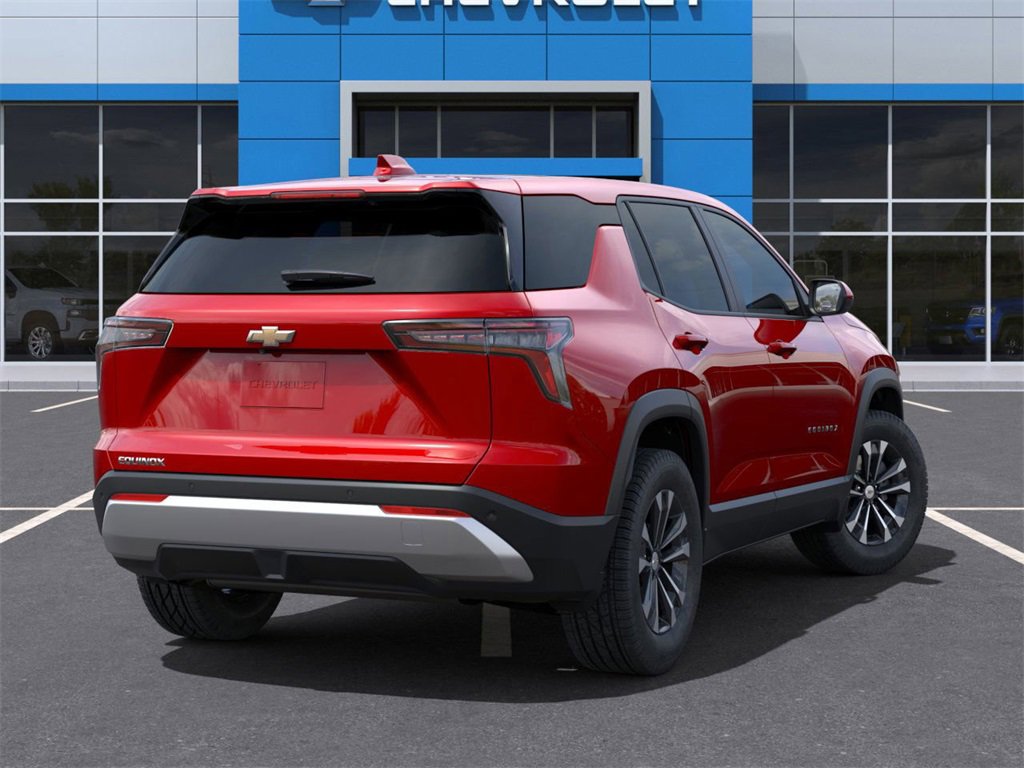 2026 Chevrolet Equinox LT photo 4