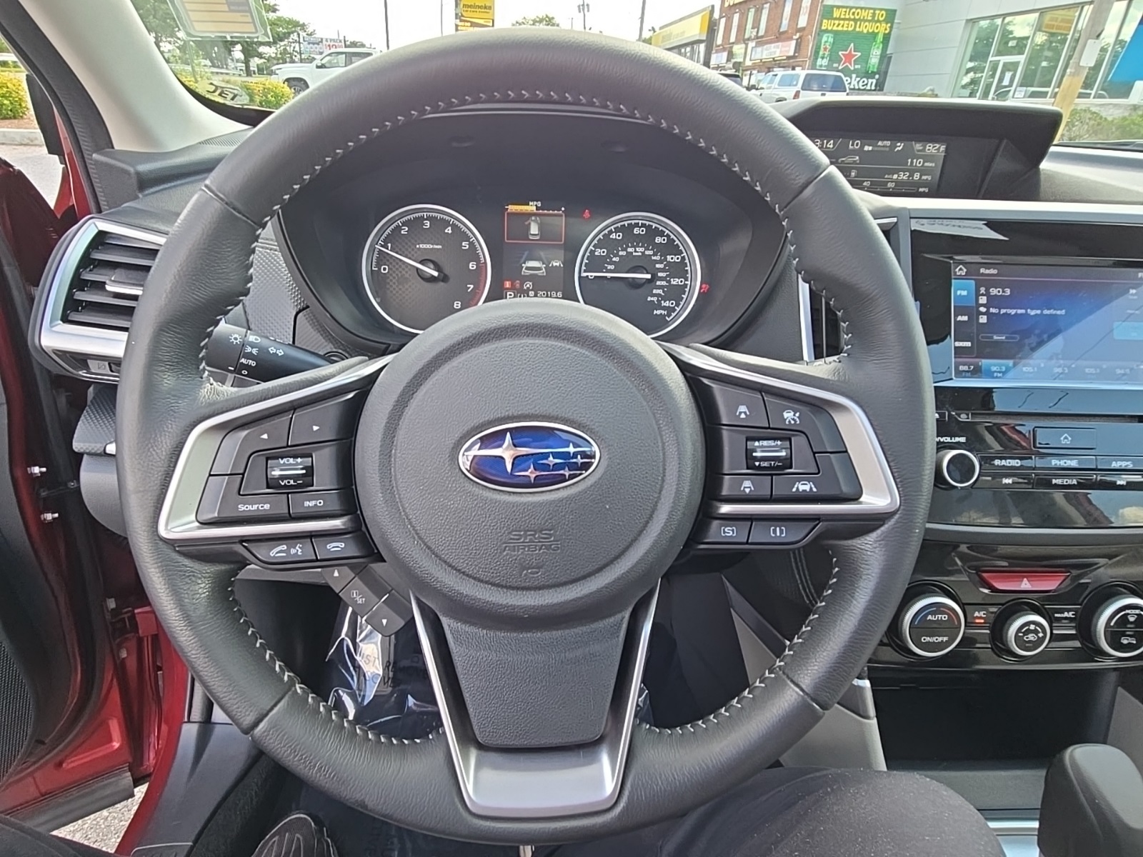 2019 Subaru Forester Premium photo 17