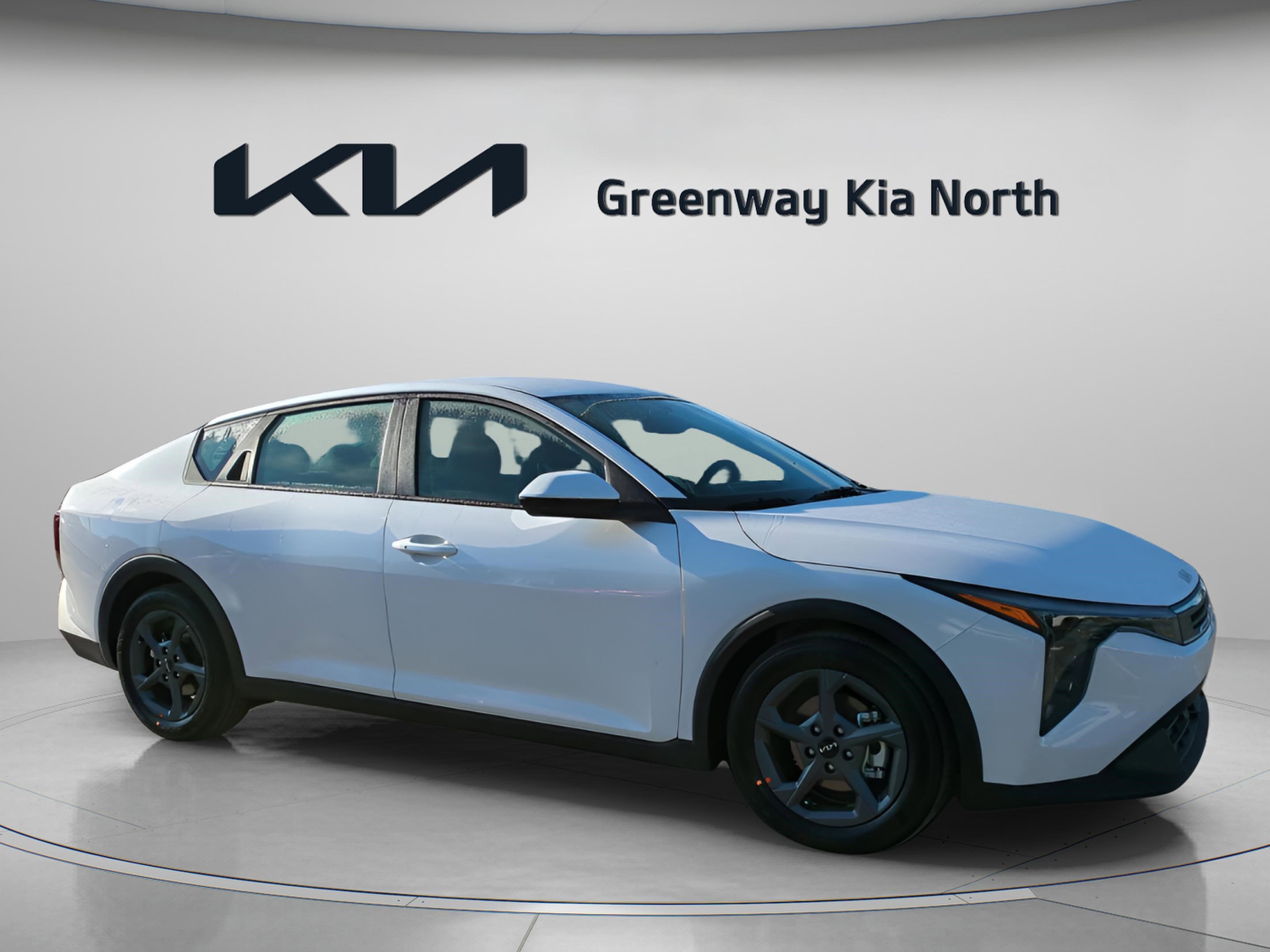 2025 Kia K4 LXS's photo