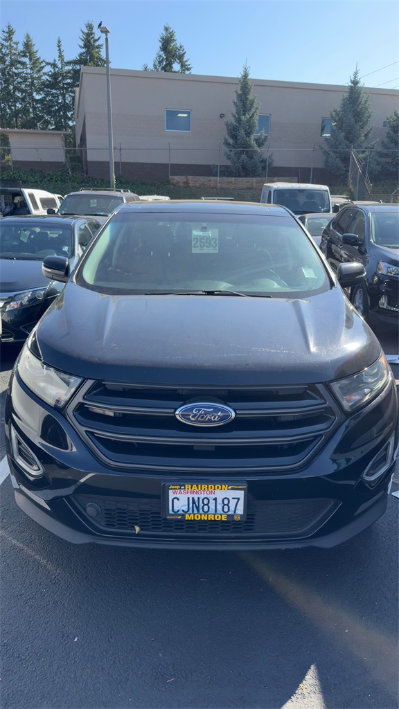 2017 Ford Edge Sport photo 4