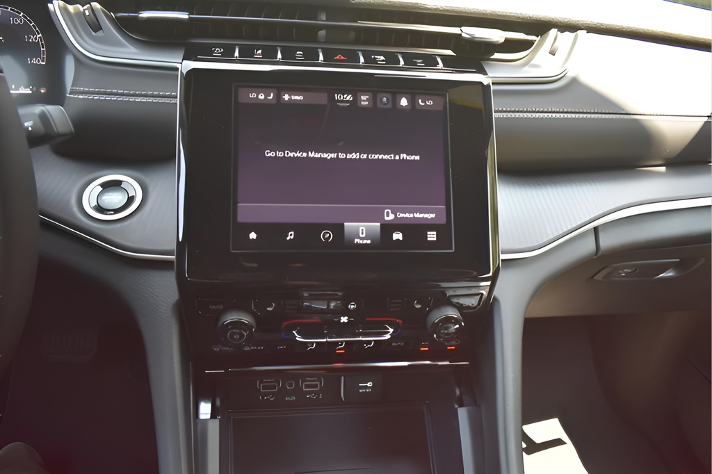 2025 Jeep Grand Cherokee Laredo photo 21