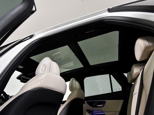 2026 Mercedes Benz GLC 300 photo 30