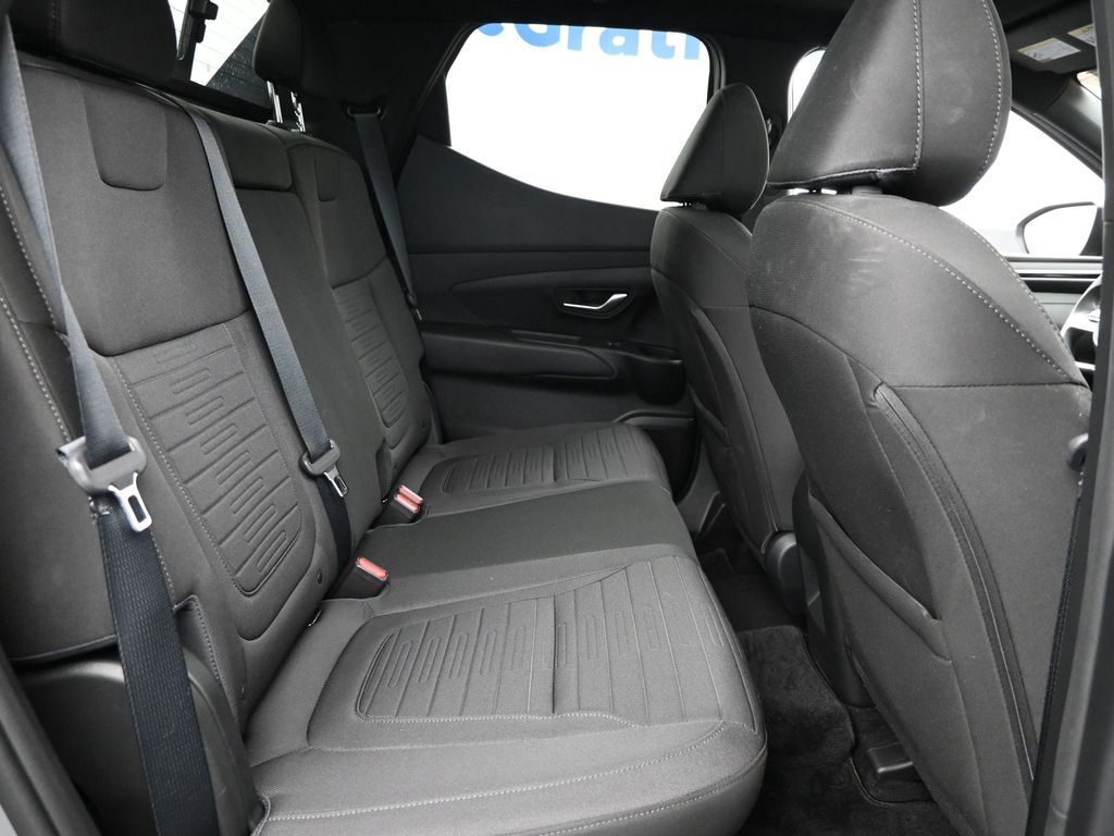 2023 Hyundai Santa Cruz SEL photo 7
