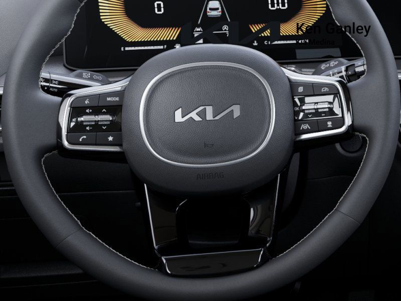 2025 Kia Sorento S photo 19