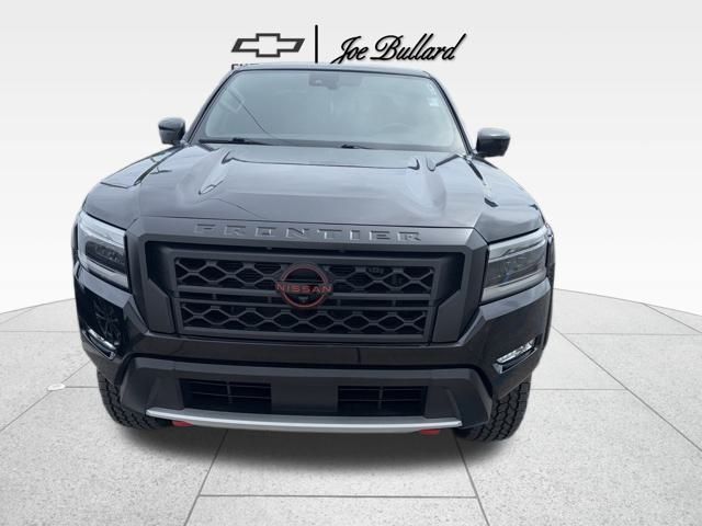 2022 Nissan Frontier PRO-X photo 2