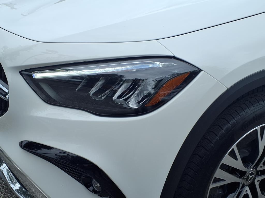 2026 Mercedes Benz GLA 250 photo 4