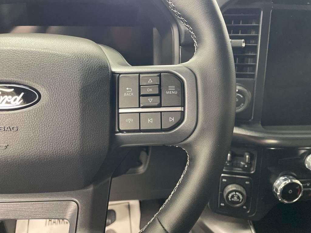 2025 Ford F-150 Lariat photo 16