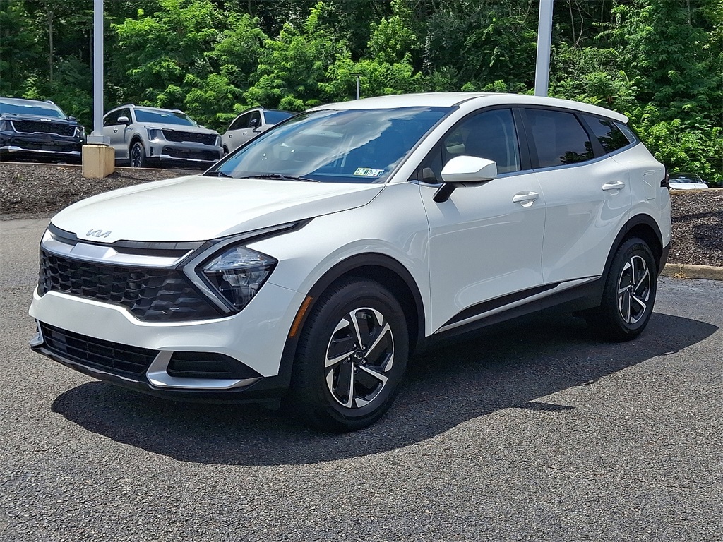 2023 Kia Sportage Hybrid LX photo 3