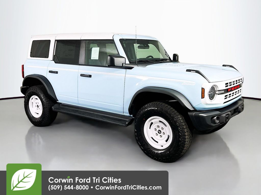 2025 Ford Bronco 4-Door Heritage Editon's photo