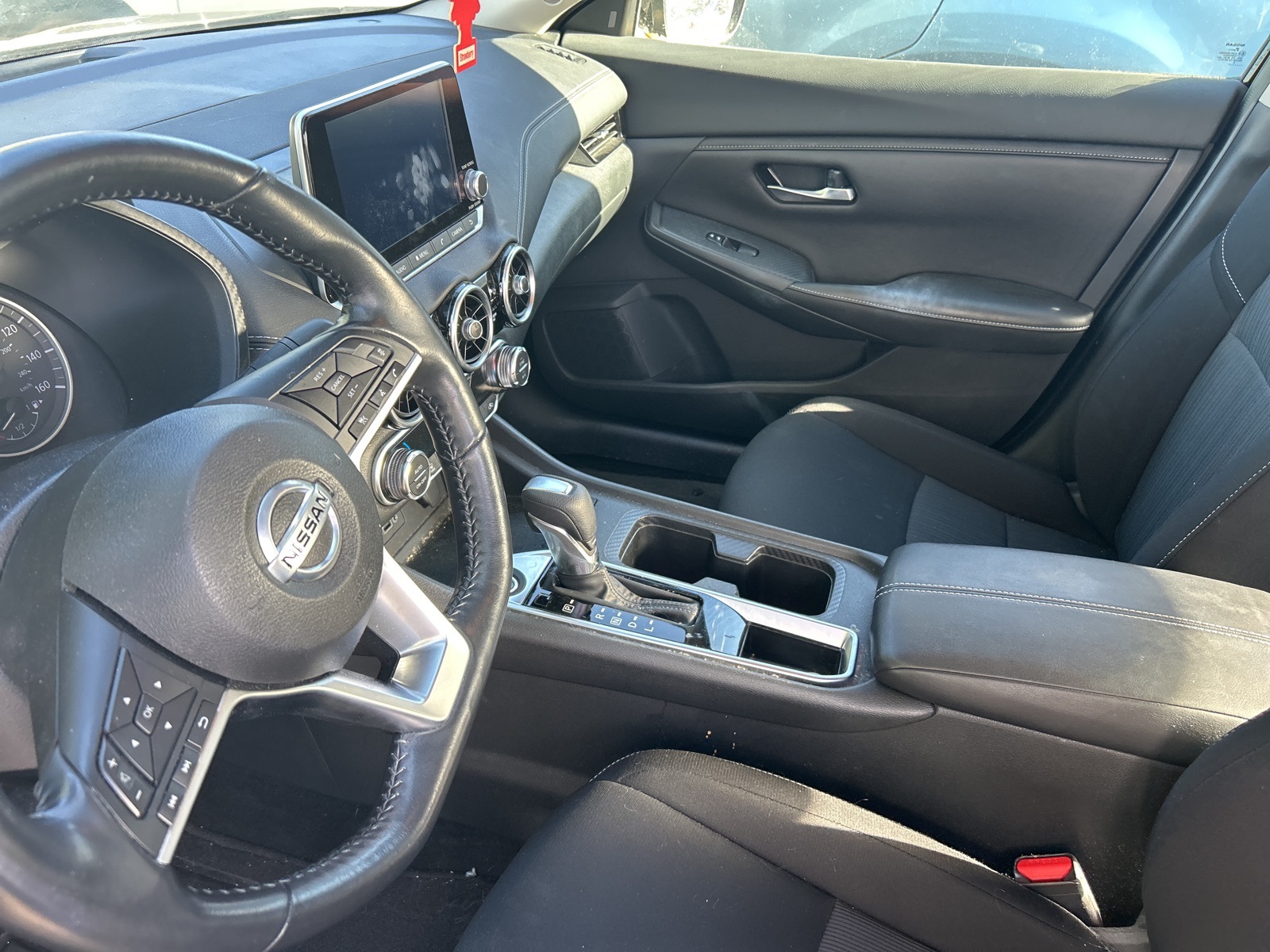 2022 Nissan Sentra SV photo 4