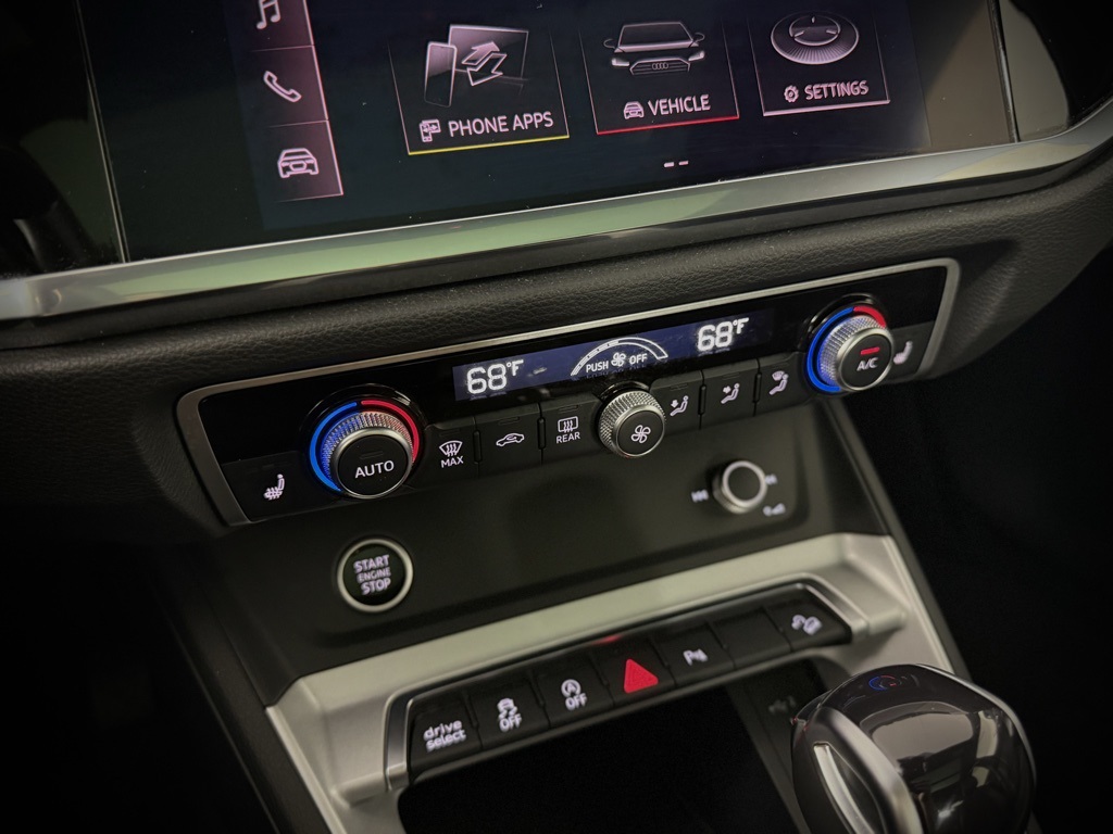 2022 Audi Q3 Premium S line photo 26