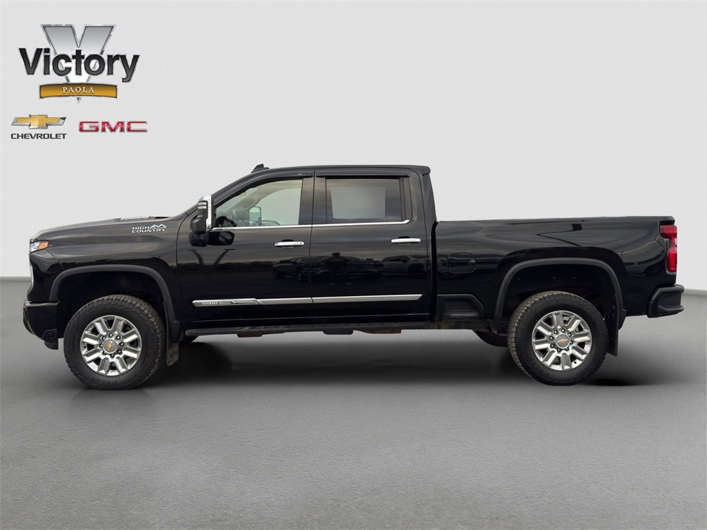 2024 Chevrolet Silverado 3500HD High Country photo 3