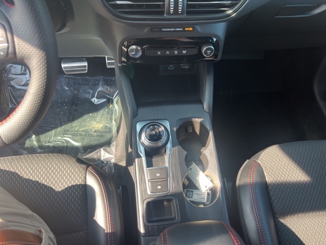 2023 Ford Escape ST-Line photo 17