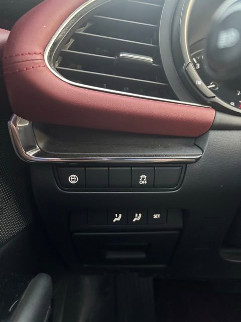 2019 Mazda Mazda3 Premium photo 18