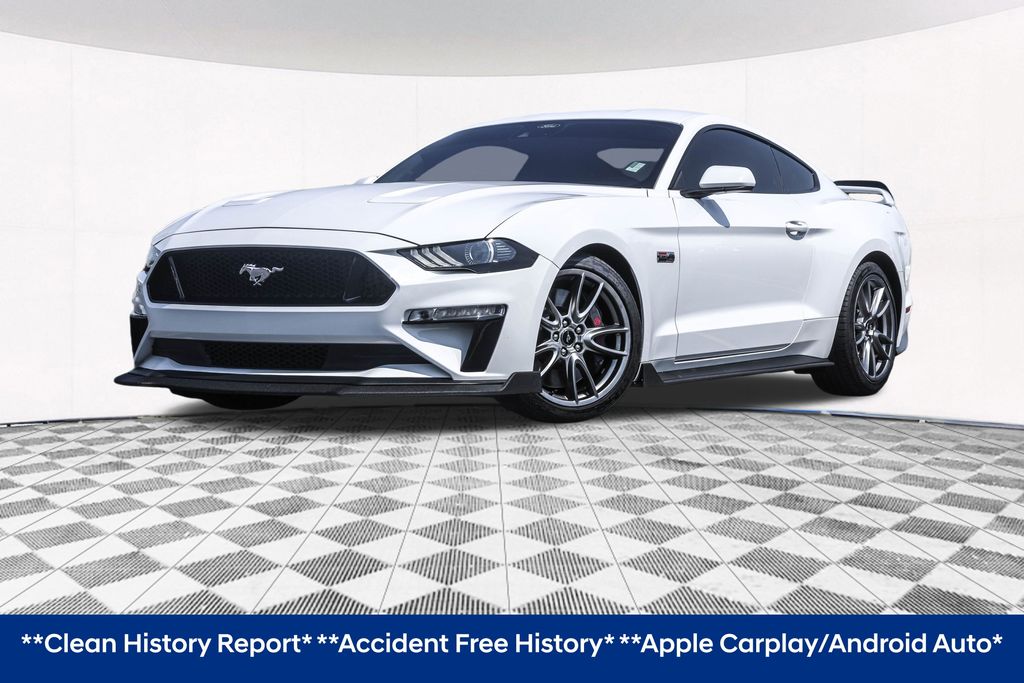 2022 Ford Mustang GT photo 2