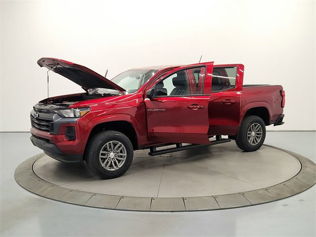 2026 Chevrolet Colorado LT photo 11