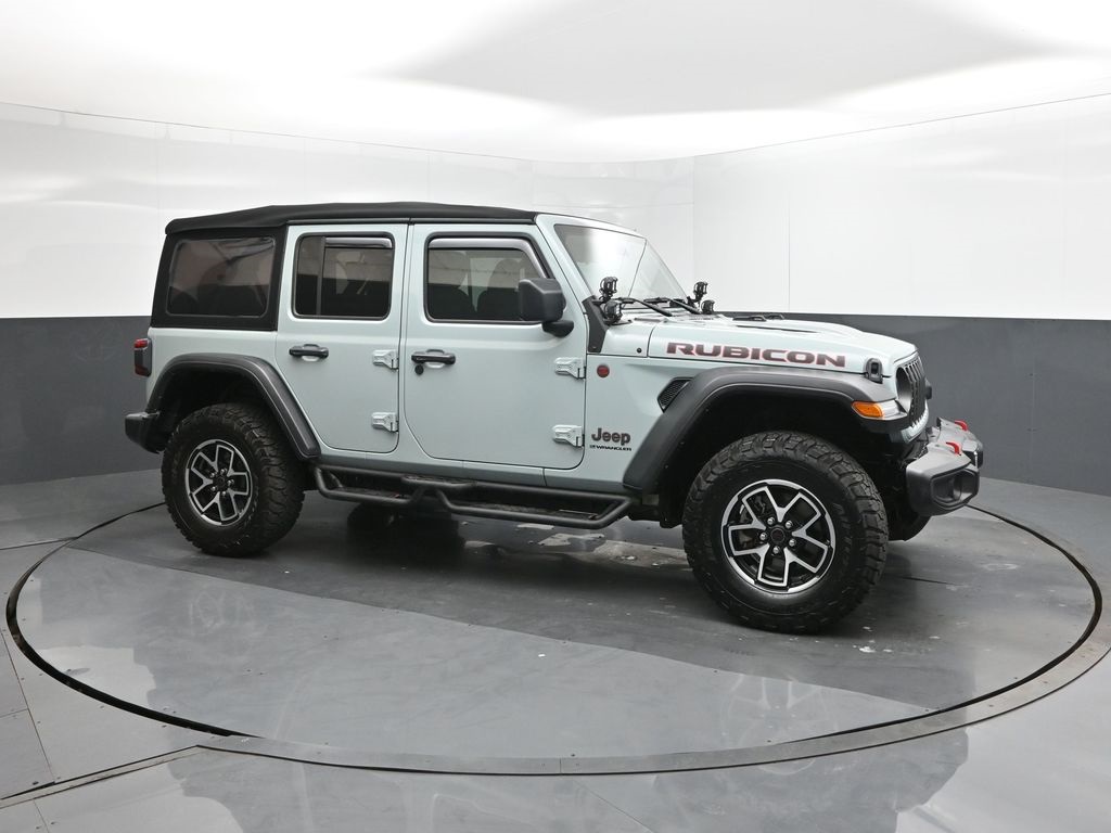 2024 Jeep Wrangler Rubicon photo 16