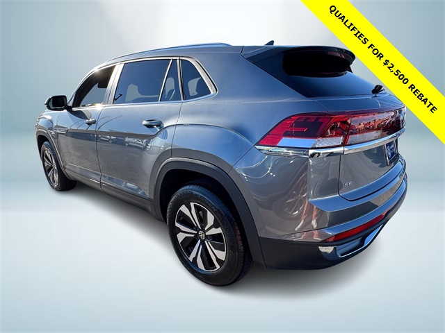 2025 Volkswagen Atlas Cross Sport SE photo 4