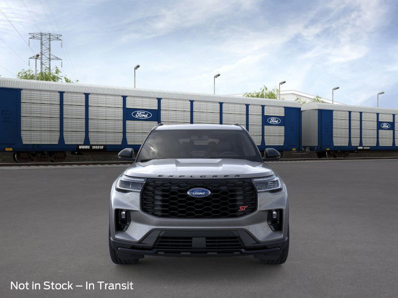 2025 Ford Explorer ST photo 2