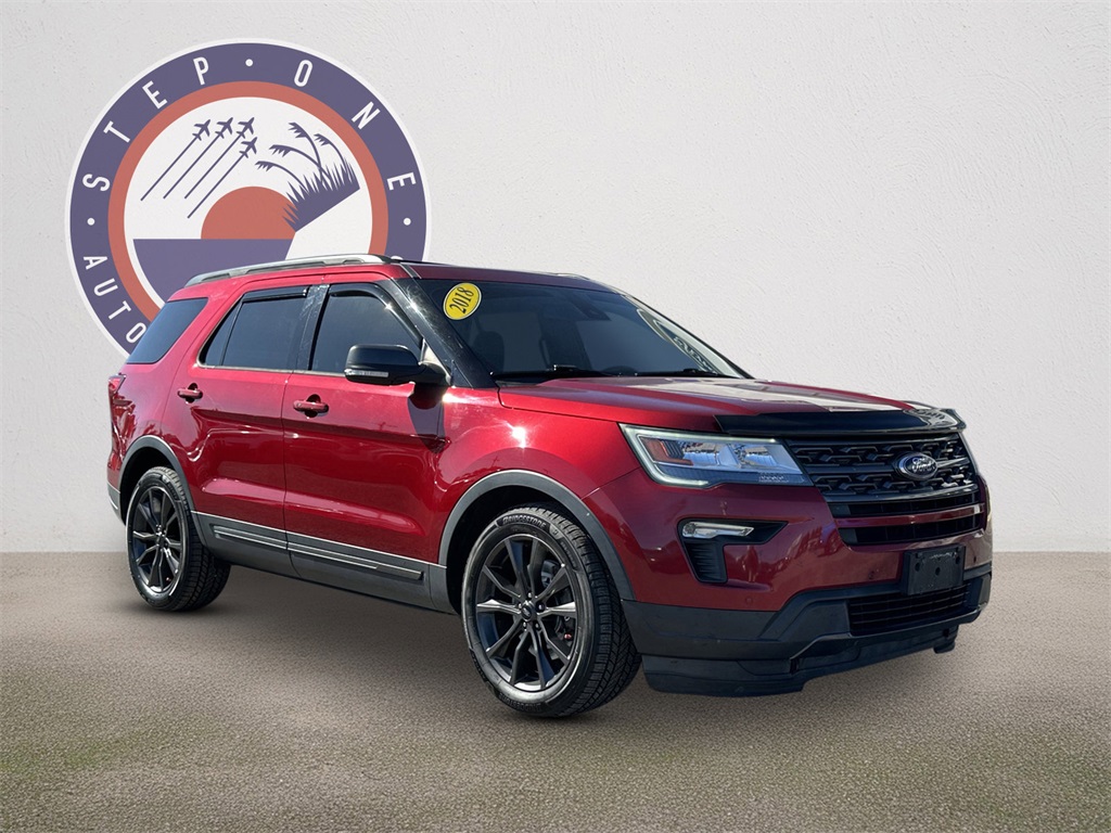 Used 2018 Ford Explorer XLT with VIN 1FM5K7D8XJGB27626 for sale in Crestview, FL